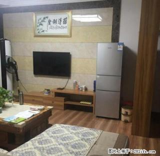 速来围观 精装三居 家具家电齐全 1500每月 - 防城港28生活网 fcg.28life.net