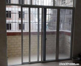 琦林大酒店后面自建房，一房一厨一卫，新装修，家具家电齐全 - 防城港28生活网 fcg.28life.net
